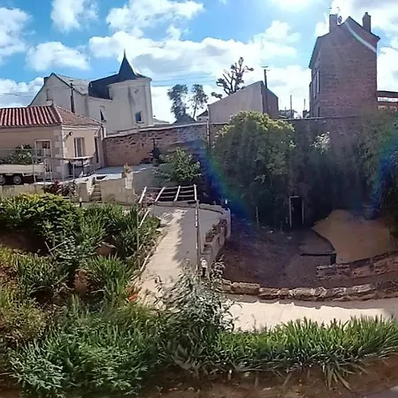 Les Dodos De Rose Bed & Breakfast *