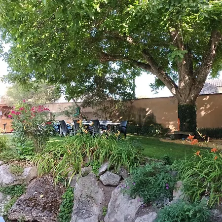 Oda ve Kahvaltı Les Dodos De Rose *