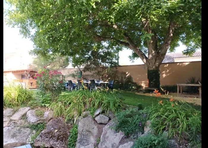 Les Dodos De Rose Bed & Breakfast